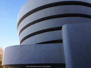 Frank Lloyd Wright - Guggenheim Museum - New York