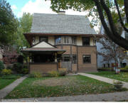 Frank Lloyd Wright's Harry C Goodrich House - 534 East Ave. Oak Park, IL - 1895