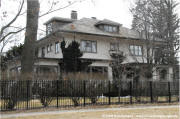 Prairie architecture - 306 Kenilworth Avenue House, Kenilworth, Illinois on McNees.org/wrightsite