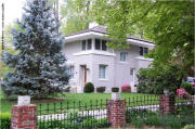 Prairie architecture in Quincy, Illinois - Dr. John K. Reticker House